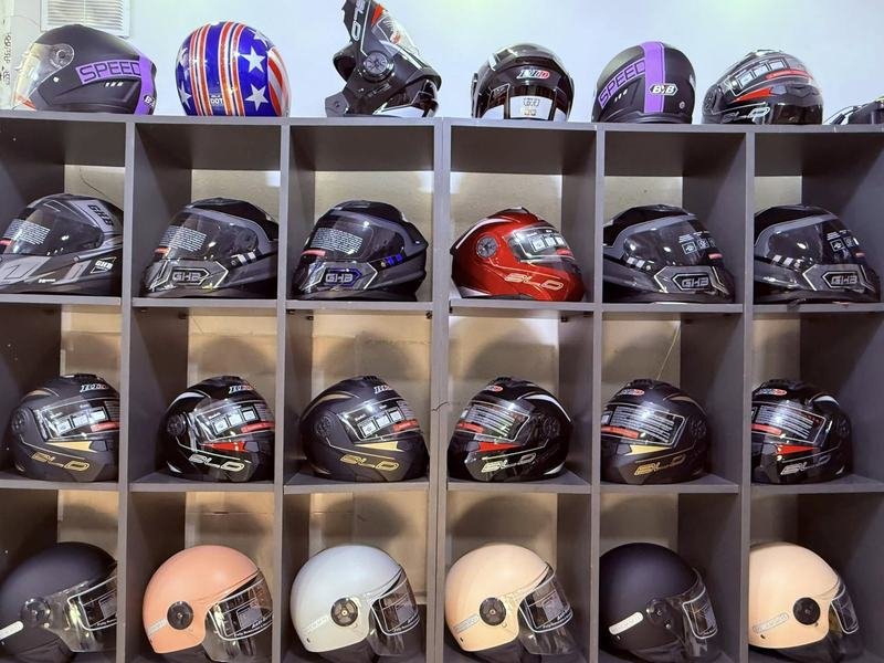 Helmets: full face, modular and open face